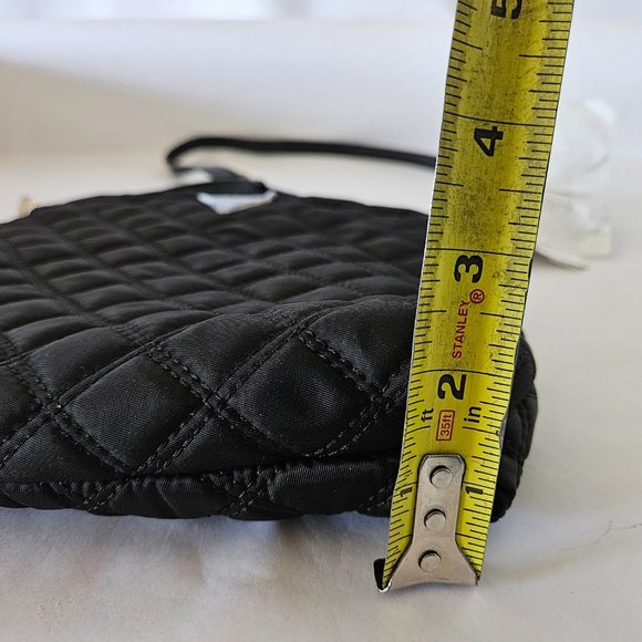 Guess Jaxi Tourist Quilted Crossbody - Picture 6 of 9